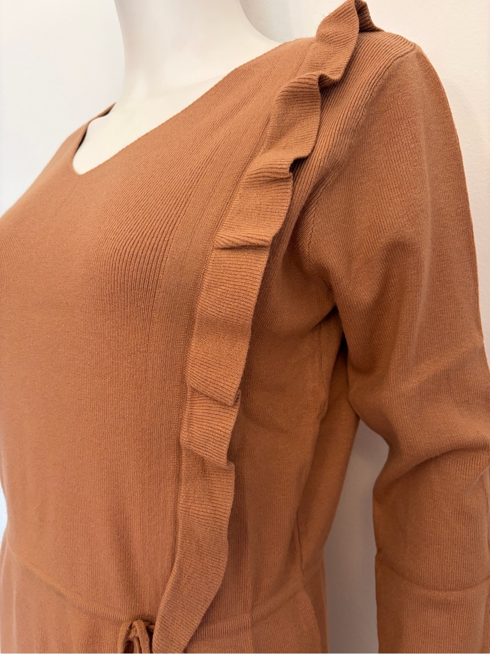 #793 tea n rose Beautiful Two-Piece Knit Skirt Set in Warm Brown. NWT - Picture 3 of 13
